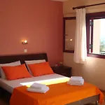 Διαμέρισμα Mikros Gialos Apartments *