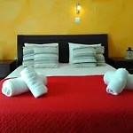 Mikros Gialos Apartments 公寓