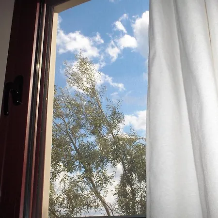 Daire Mikros Gialos Apartments *