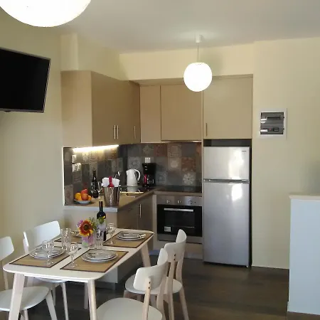 Mikros Gialos Apartments Appartement *