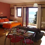 Mikros Gialos Apartments Appartement