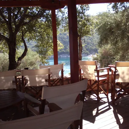 Mikros Gialos Apartments Apartment