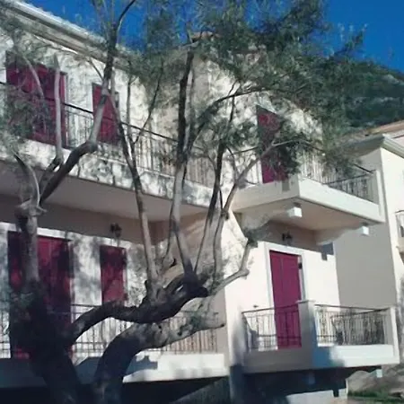 Apartment Mikros Gialos Apartments