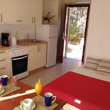 Apartment Mikros Gialos Apartments