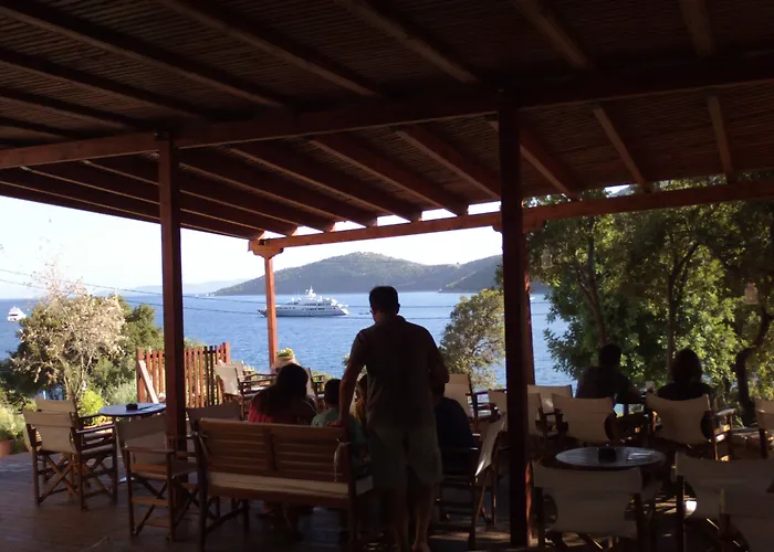Mikros Gialos Apartments Apartman *