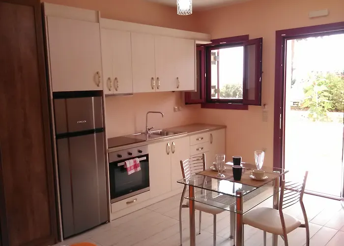 Apartman Mikros Gialos Apartments *