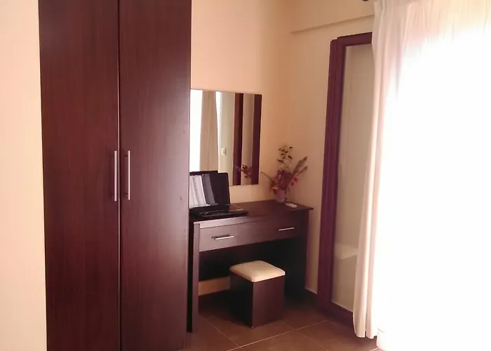 Mikros Gialos Apartments Apartman *