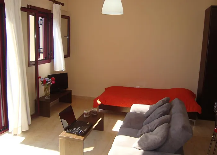 Apartman Mikros Gialos Apartments *